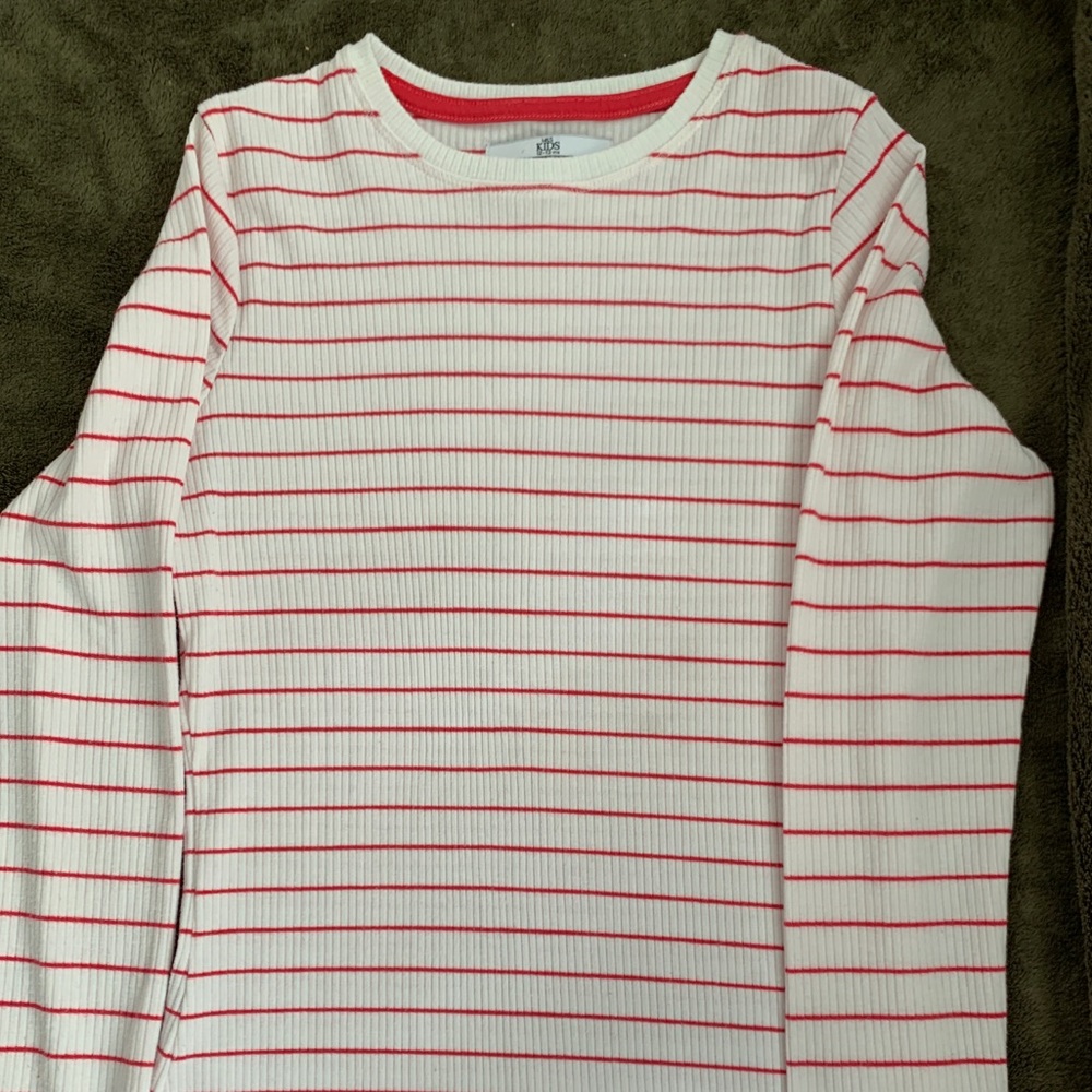 Girls long sleeve t shirt